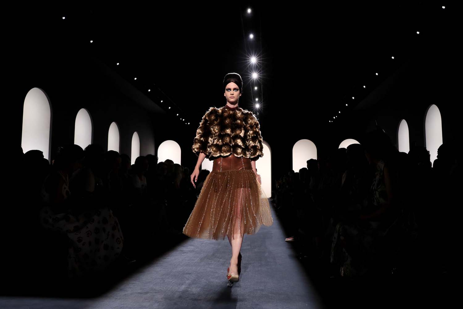 Fendi 2018-19 Sonbahar/Kış Couture