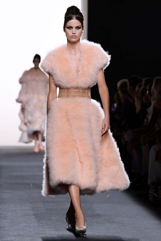 Fendi 2018-19 Sonbahar/Kış Couture