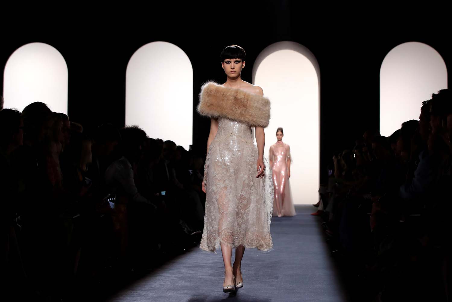 Fendi 2018-19 Sonbahar/Kış Couture