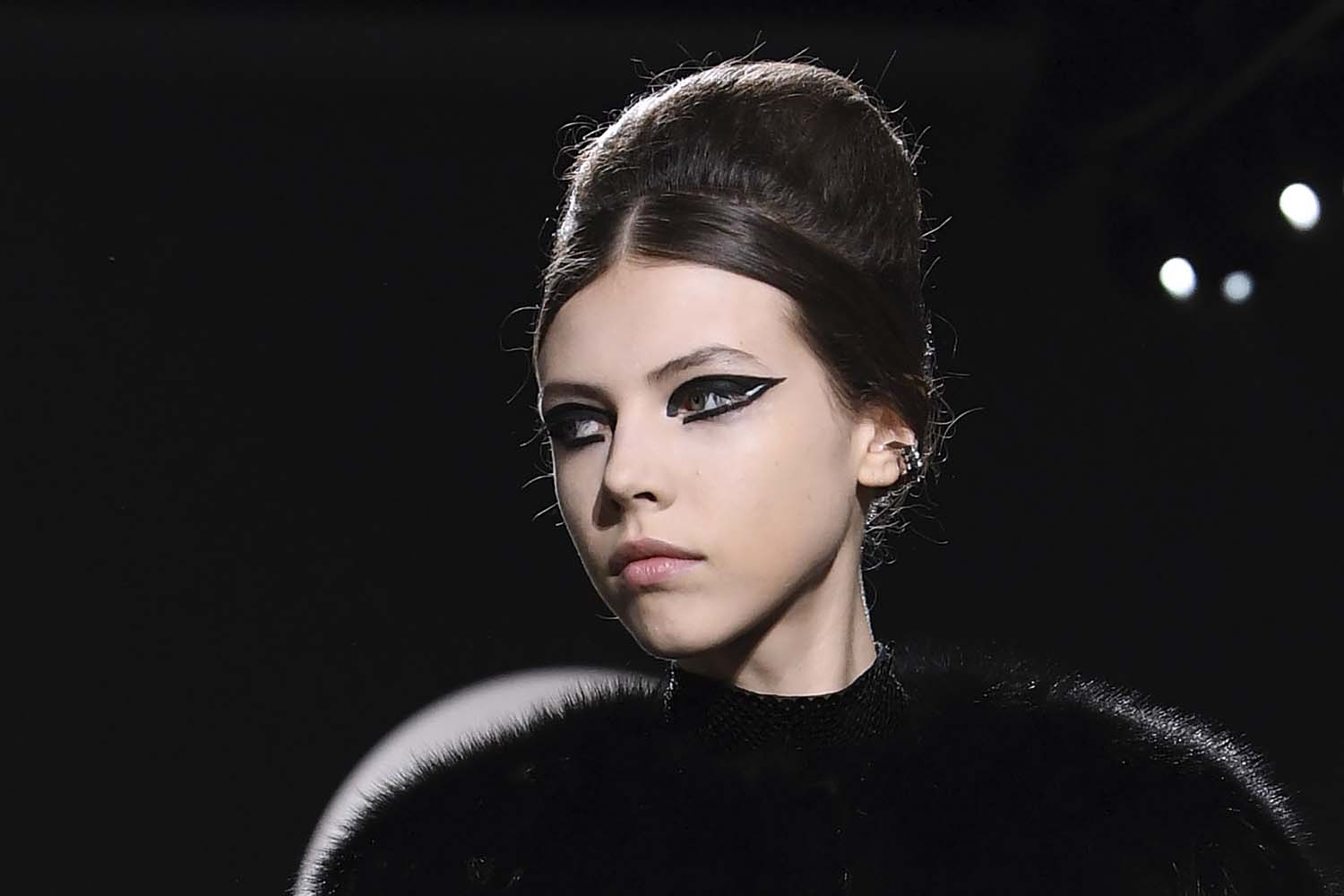 Fendi 2018-19 Sonbahar/Kış Couture