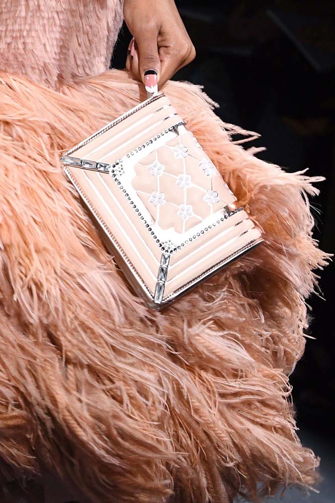 Fendi 2018-19 Sonbahar/Kış Couture