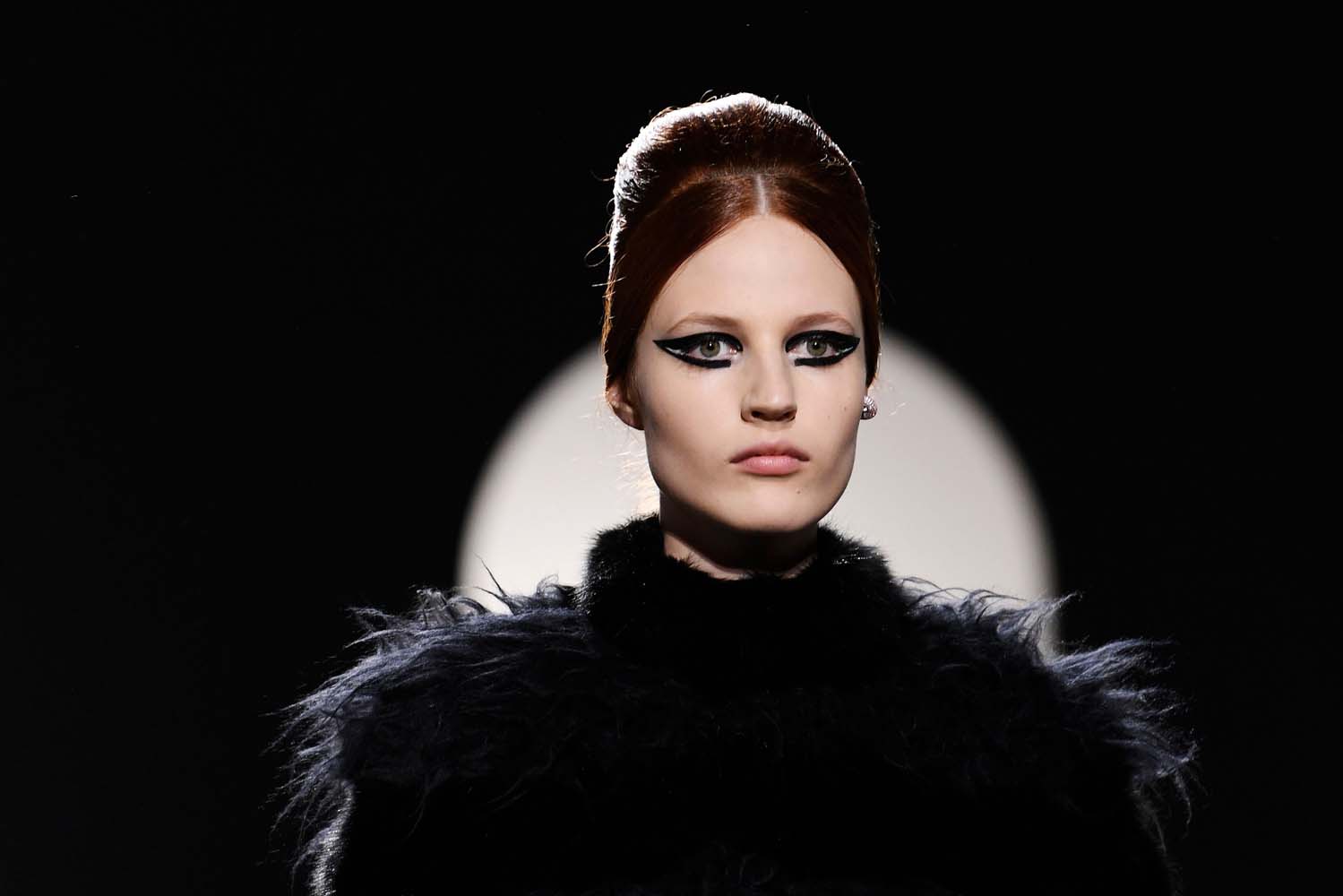 Fendi 2018-19 Sonbahar/Kış Couture