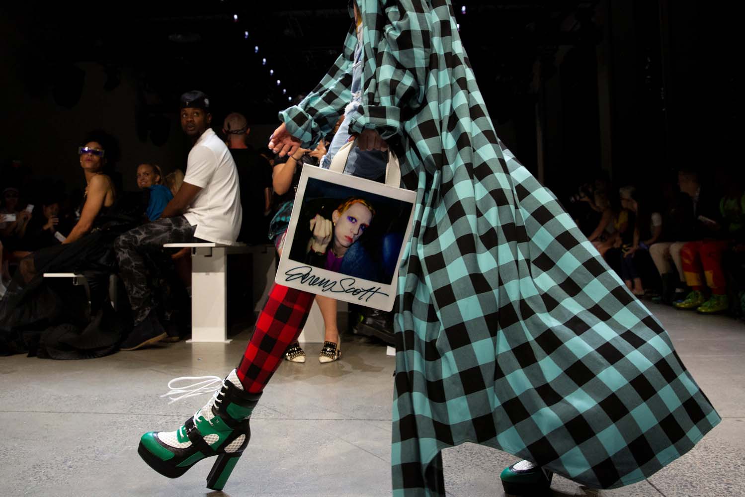 Jeremy Scott 2019 İlkbahar/Yaz koleksiyonu