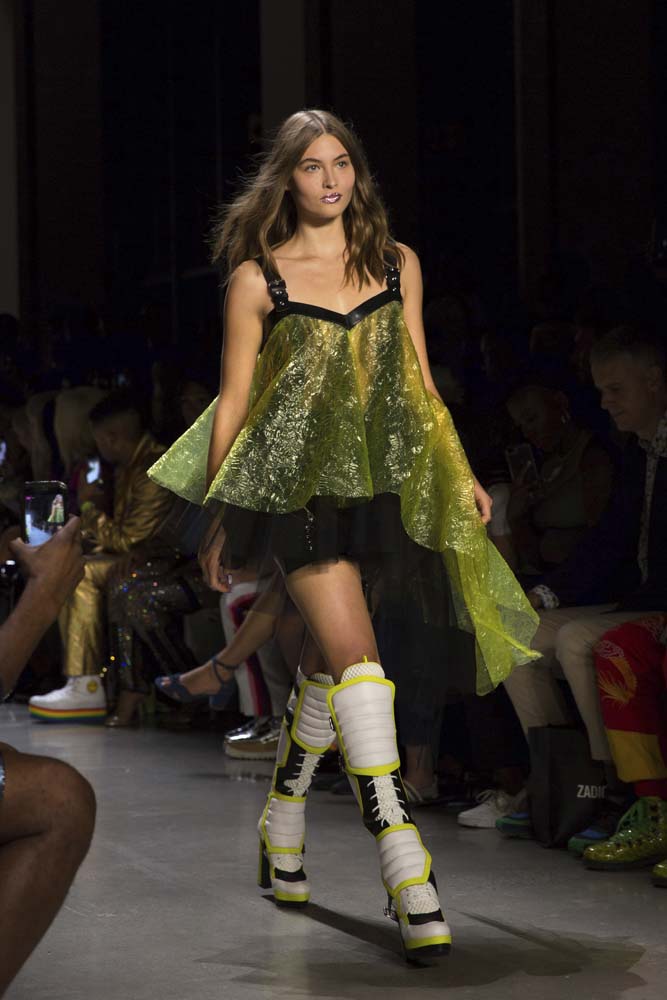 Jeremy Scott 2019 İlkbahar/Yaz koleksiyonu