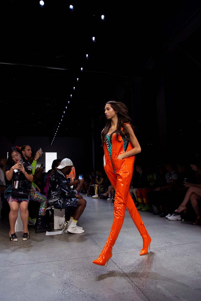 Jeremy Scott 2019 İlkbahar/Yaz koleksiyonu