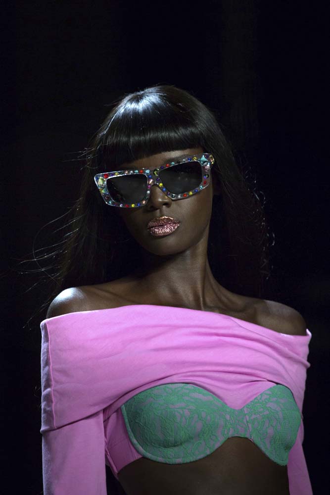 Jeremy Scott 2019 İlkbahar/Yaz koleksiyonu