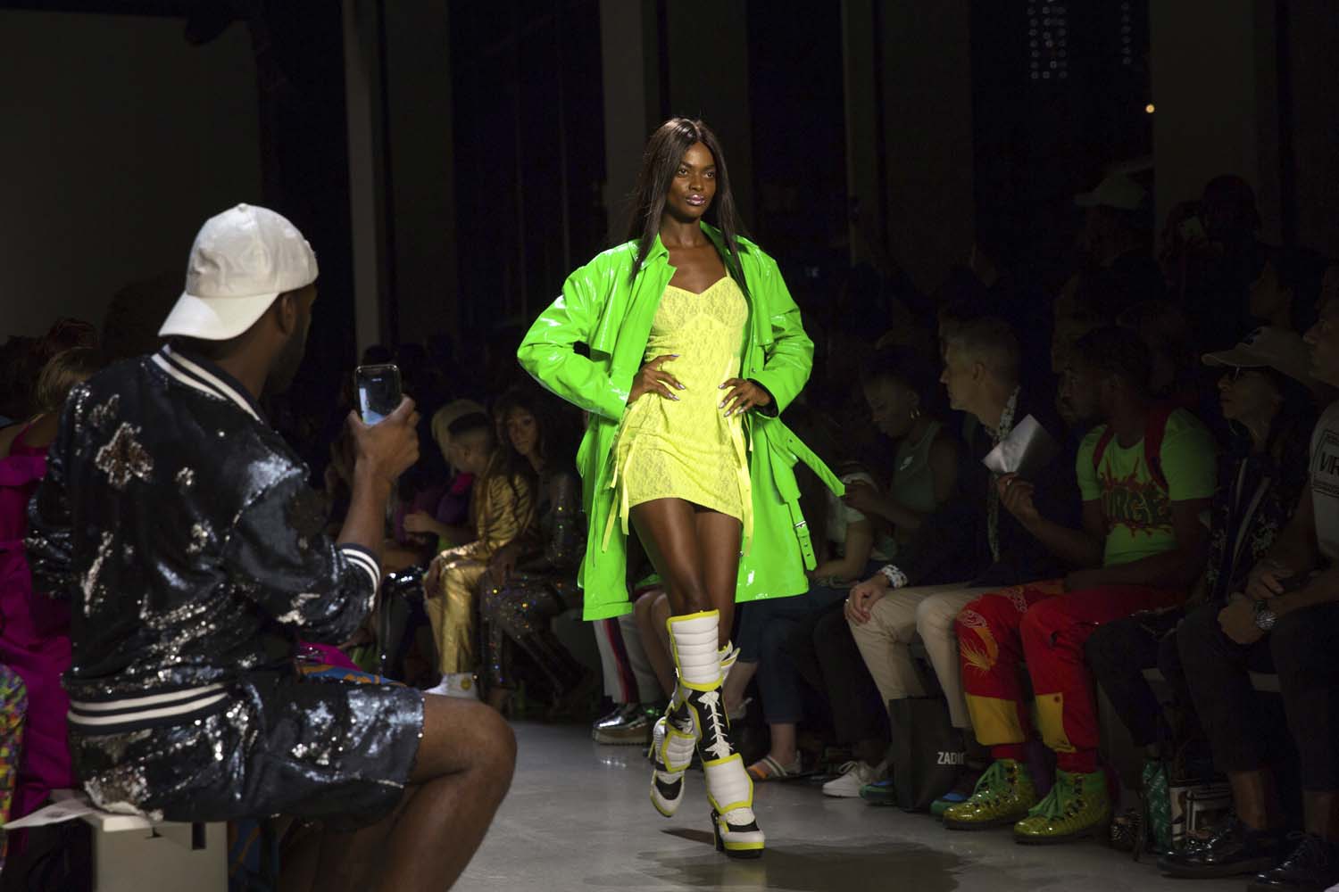 Jeremy Scott 2019 İlkbahar/Yaz koleksiyonu