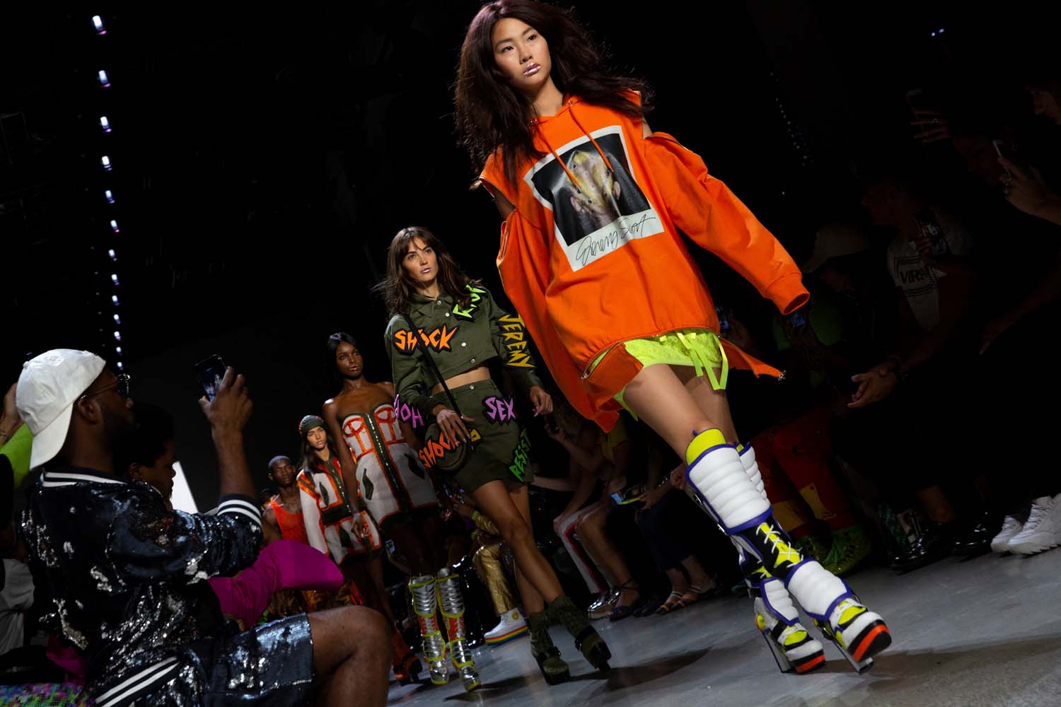 Jeremy Scott 2019 İlkbahar/Yaz koleksiyonu
