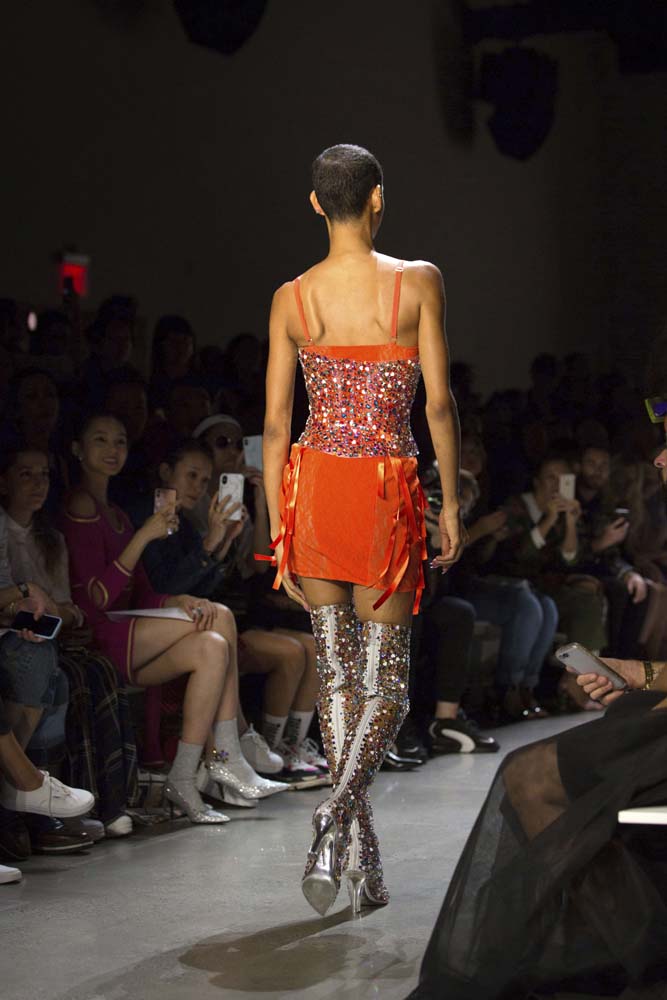 Jeremy Scott 2019 İlkbahar/Yaz koleksiyonu