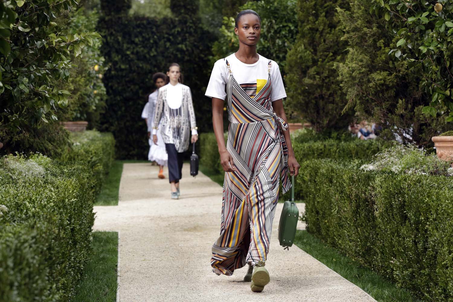 Tory Burch 2019 İlkbahar defilesi