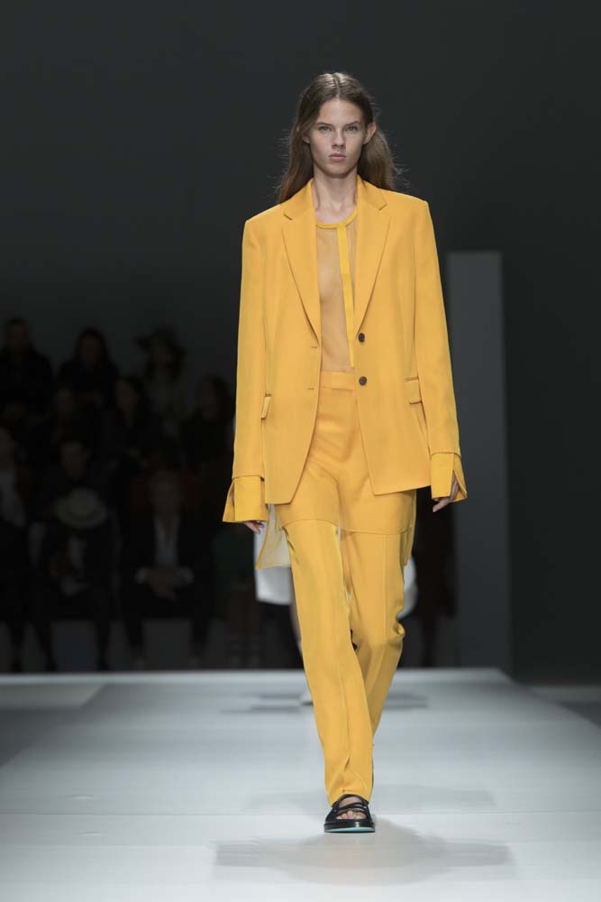 Hugo Boss İlkbahar 2019 koleksiyonu