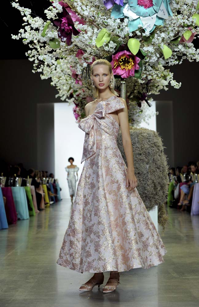 Badgley Mischka 2019 İlkbahar