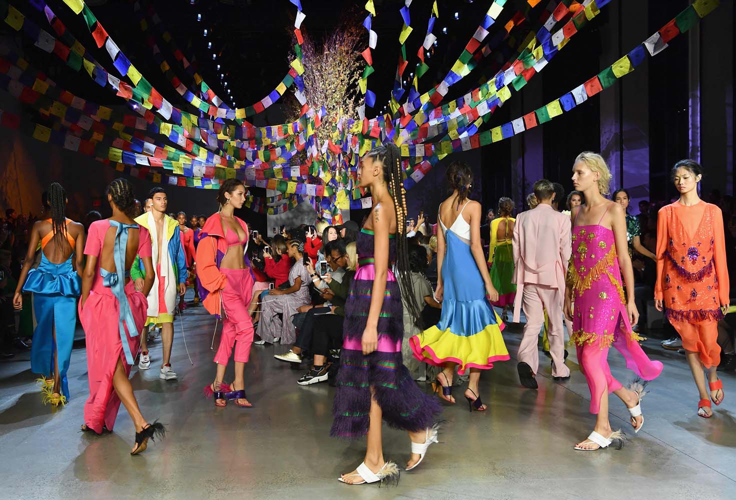 Prabal Gurung 2019 İlkbahar/Yaz defilesi