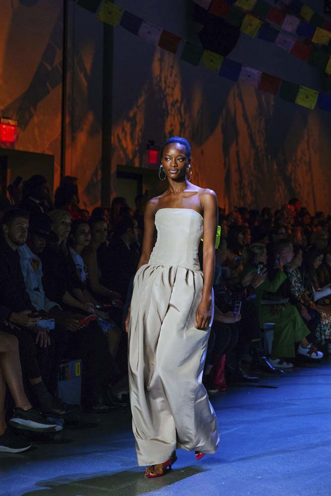 Prabal Gurung 2019 İlkbahar/Yaz defilesi