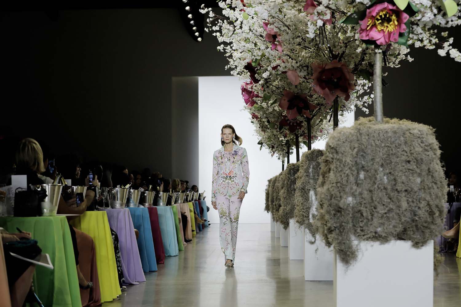 Badgley Mischka 2019 İlkbahar