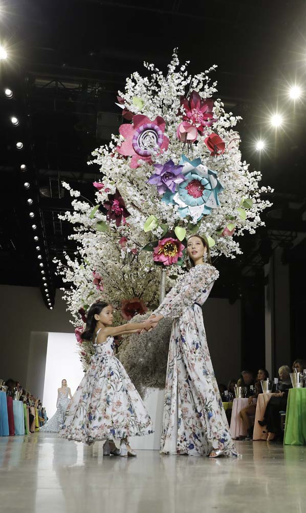 Badgley Mischka 2019 İlkbahar