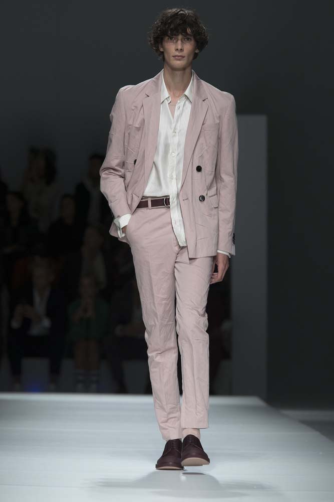 Hugo Boss İlkbahar 2019 koleksiyonu