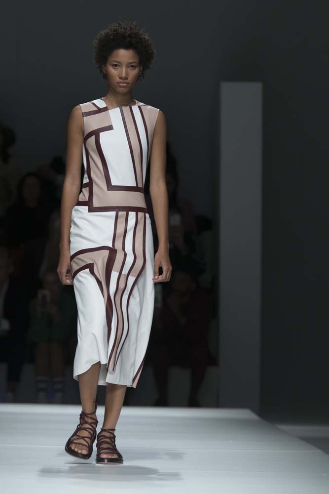 Hugo Boss İlkbahar 2019 koleksiyonu