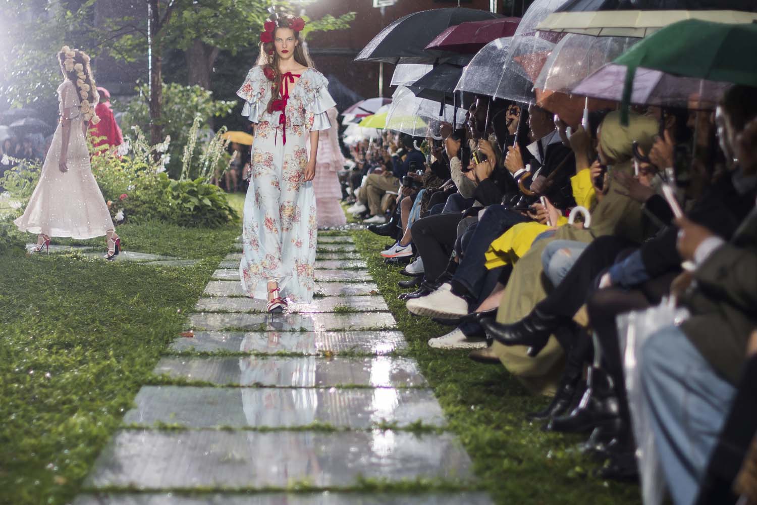 Rodarte 2019 İlkbahar/Yaz defilesi 