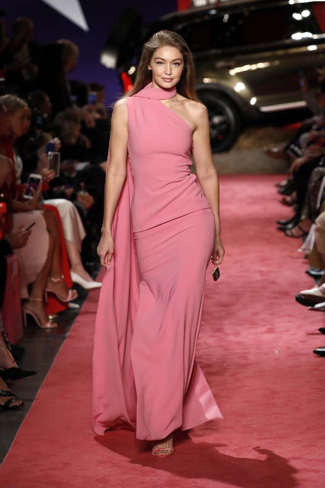 Brandon Maxwell 2019 İlkbahar/Yaz