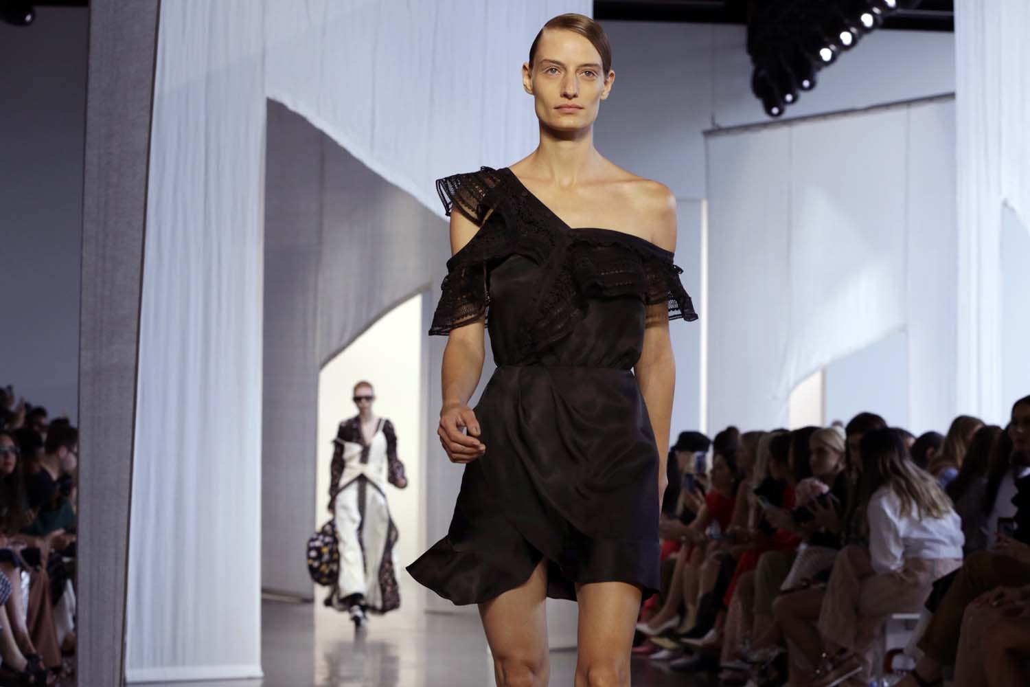 The Self Portrait 2019 İlkbahar defilesi