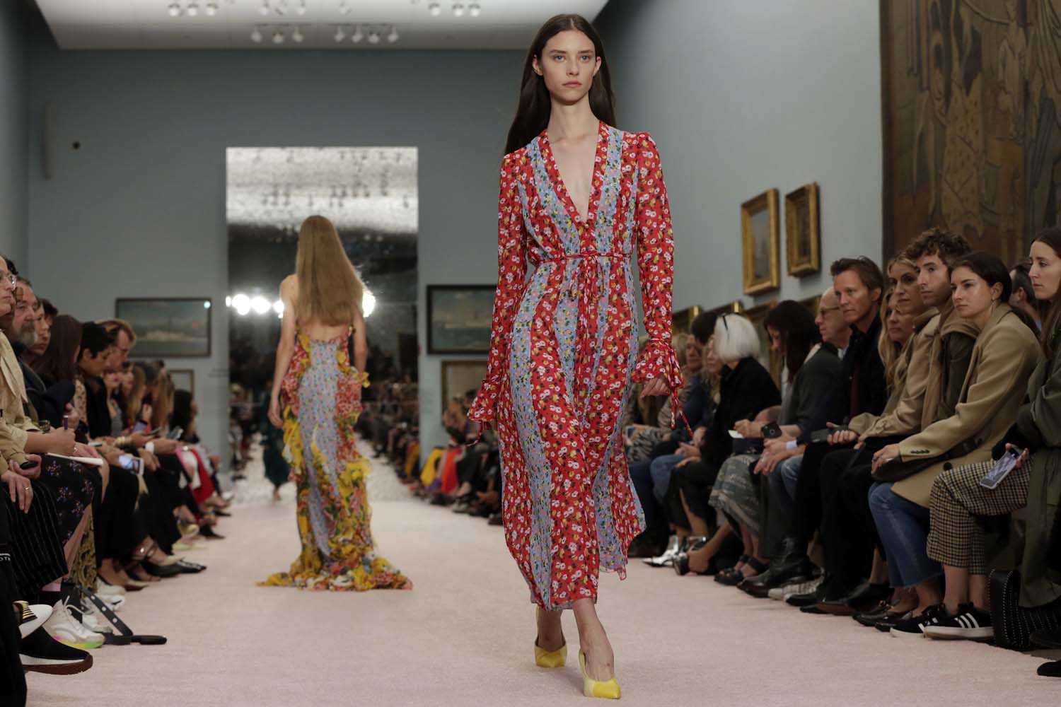 Carolina Herrera 2019 İlkbahar/Yaz defilesi