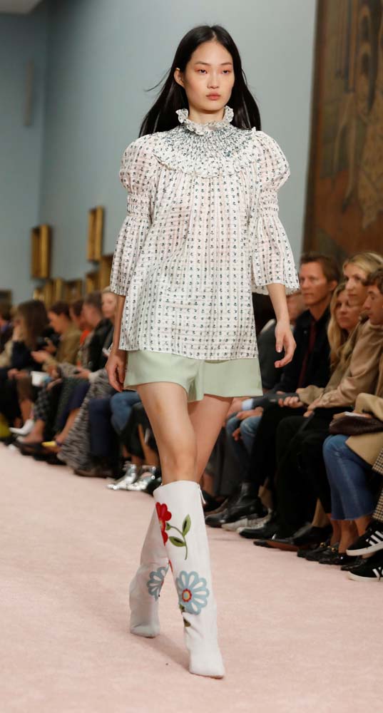 Carolina Herrera 2019 İlkbahar/Yaz defilesi