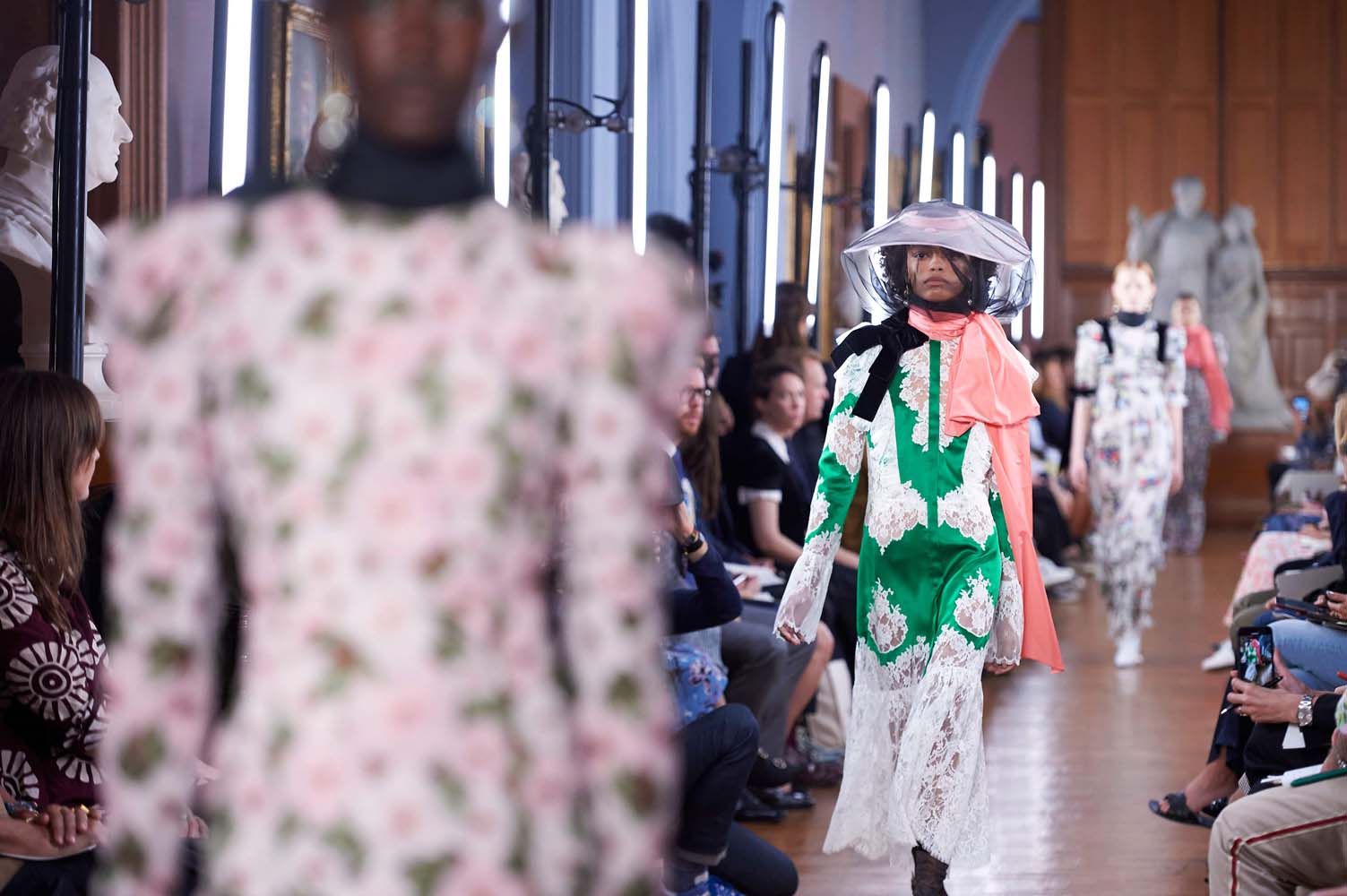 Erdem İlkbahar/Yaz 2019 defilesi