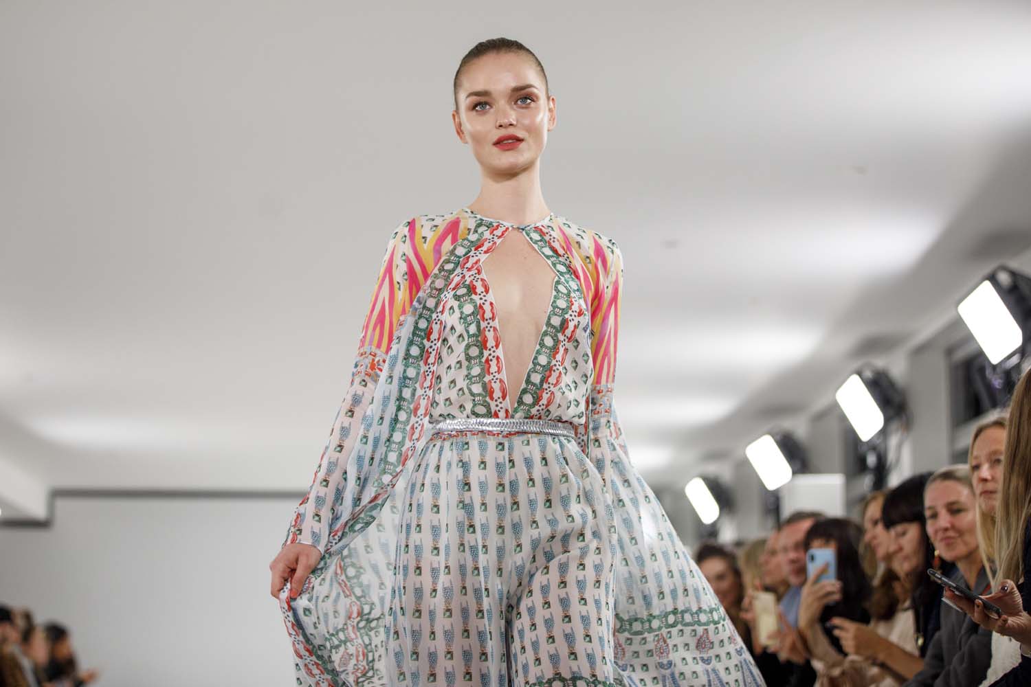Temperley London 2019 İlkbahar/Yaz defilesi