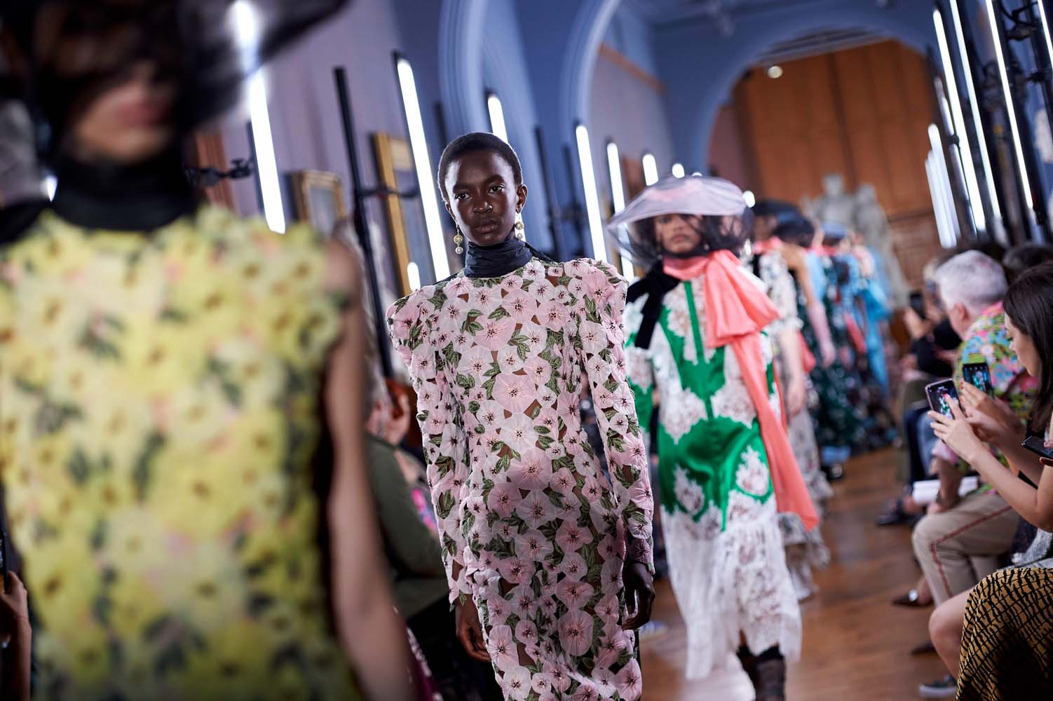 Erdem İlkbahar/Yaz 2019 defilesi