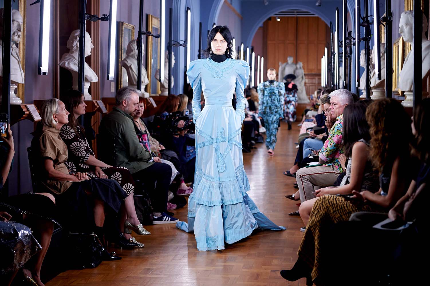 Erdem İlkbahar/Yaz 2019 defilesi