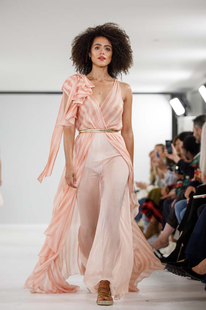 Temperley London 2019 İlkbahar/Yaz defilesi