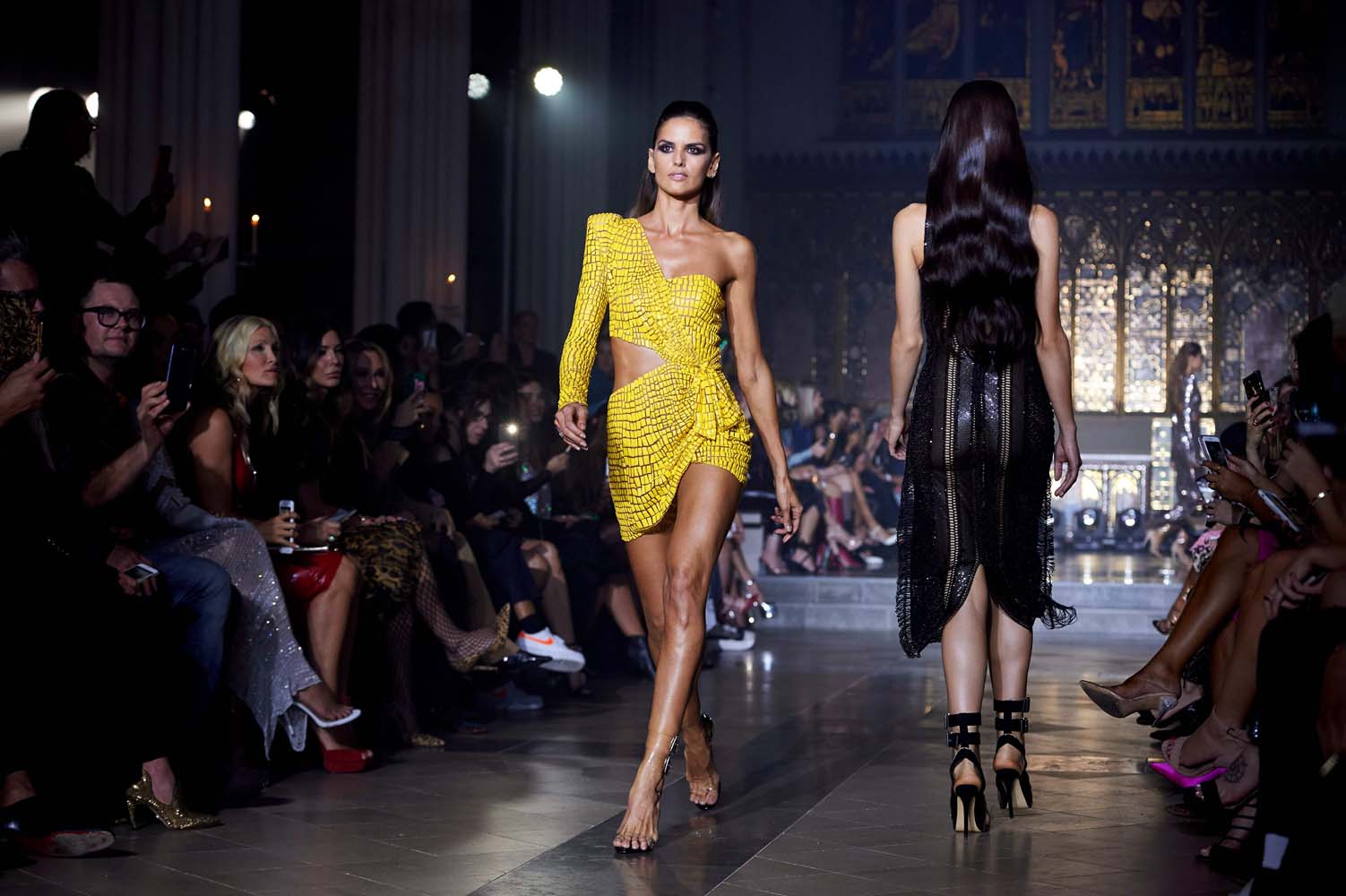 Julien Mcdonald 2019 İlkbahar/Yaz