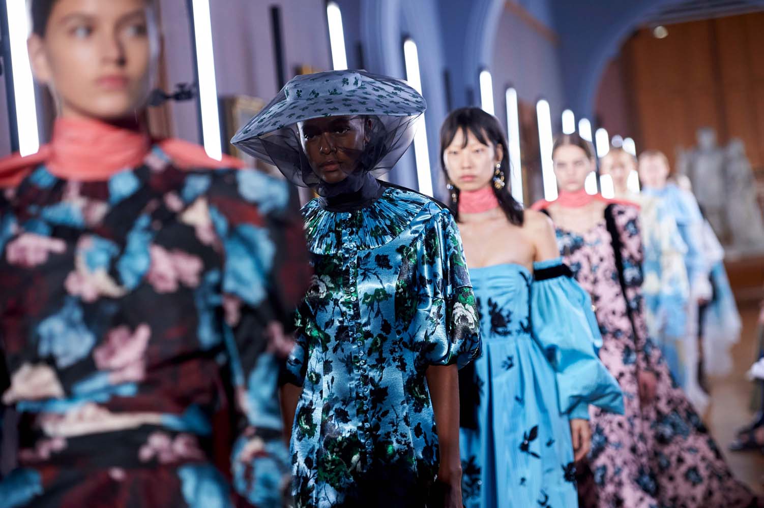 Erdem İlkbahar/Yaz 2019 defilesi