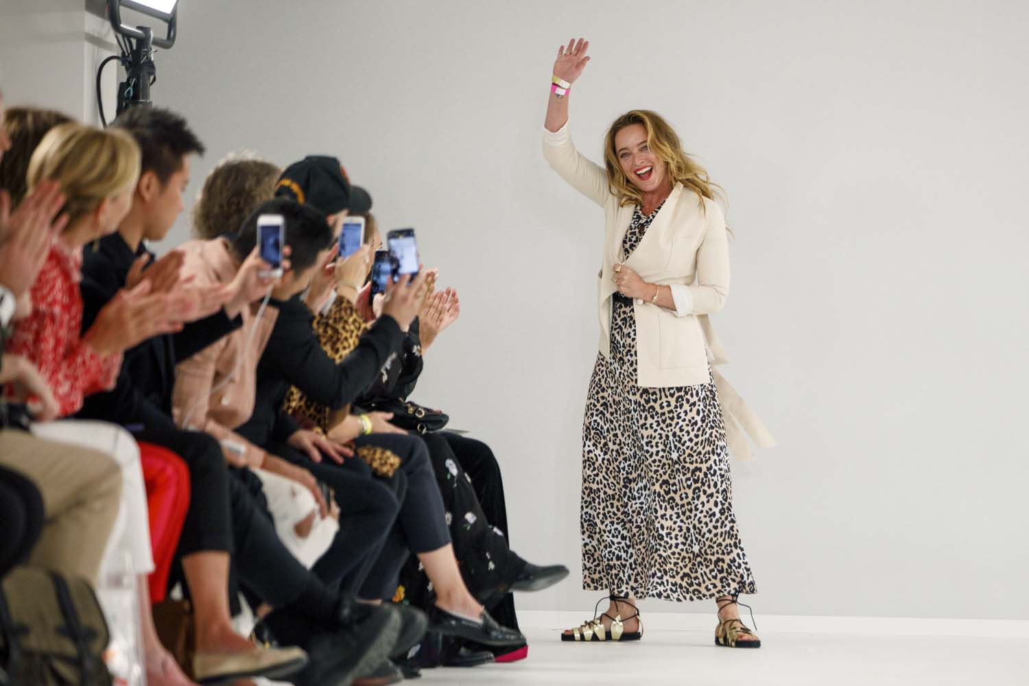 Temperley London 2019 İlkbahar/Yaz defilesi