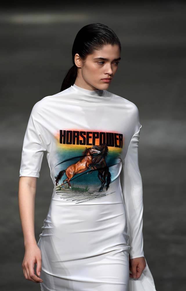 Christopher Kane 2019 İlkbahar/Yaz defilesi