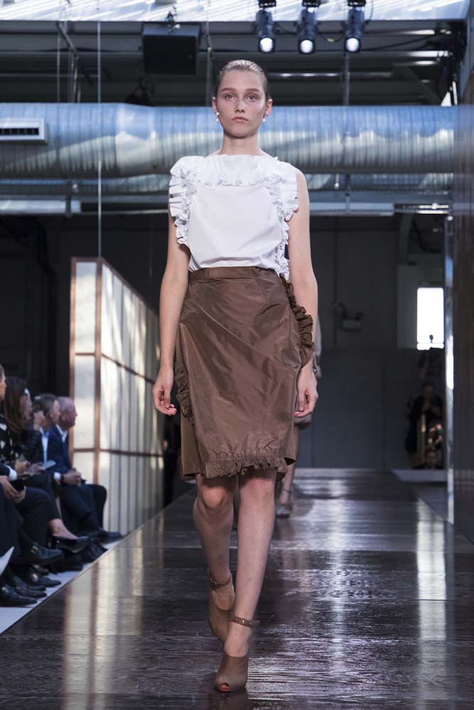 Riccardo Tisci'li ilk Burberry şovu!