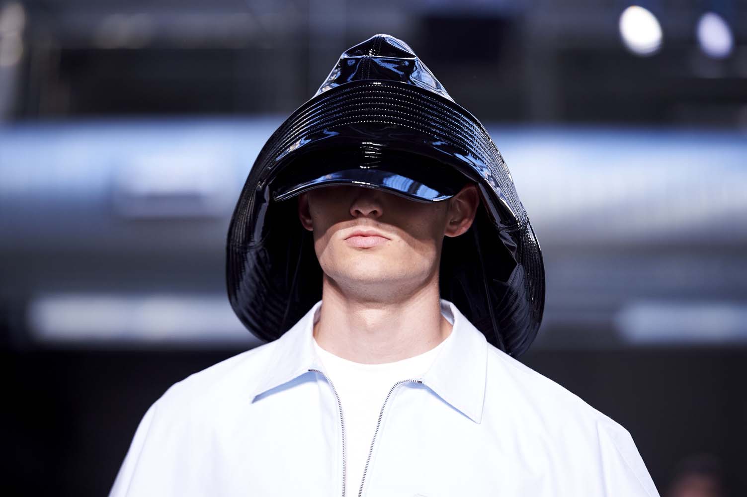 Riccardo Tisci'li ilk Burberry şovu!