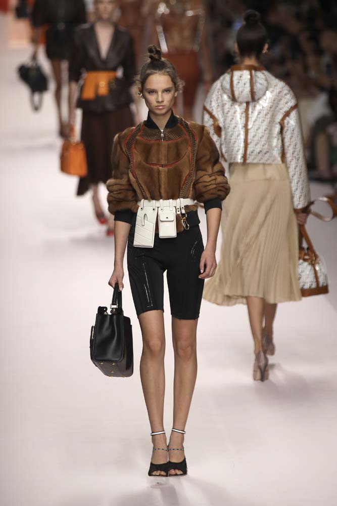 Fendi İlkbahar/Yaz 2019 defilesi
