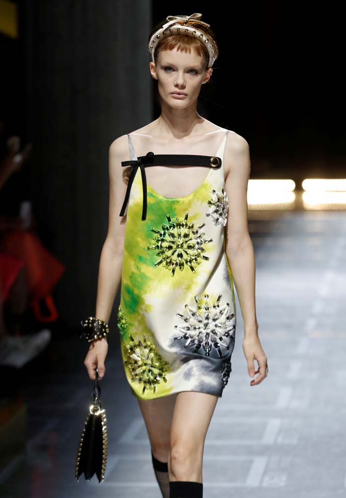 Prada 2019 İlkbahar/Yaz koleksiyonu