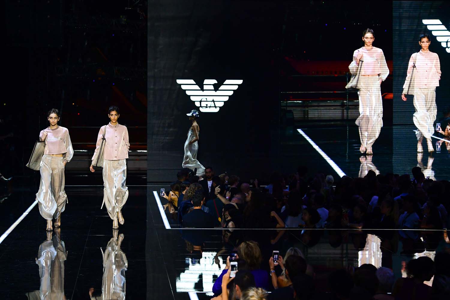 Emporio Armani 2019 İlkbahar/Yaz