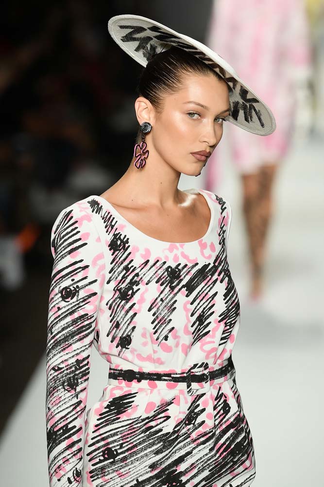 Moschino İlkbahar/Yaz 2019 şovu
