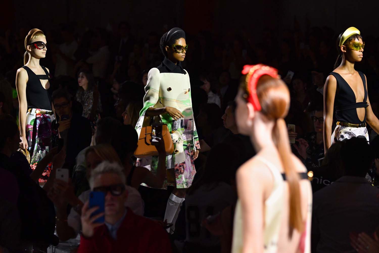 Prada 2019 İlkbahar/Yaz koleksiyonu