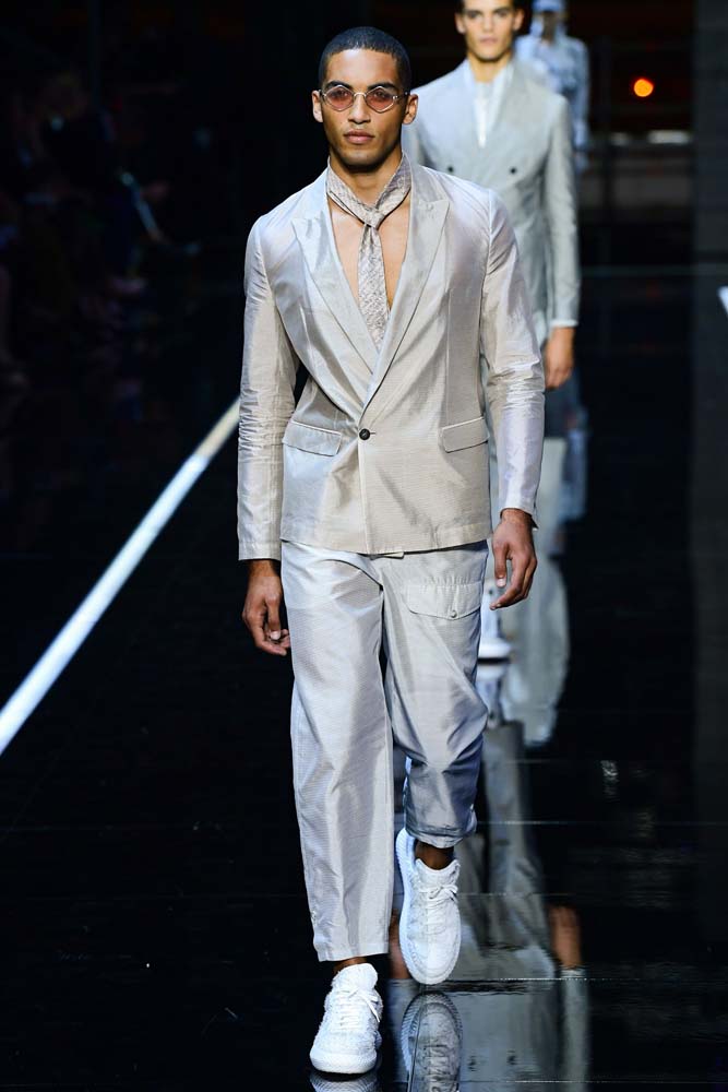 Emporio Armani 2019 İlkbahar/Yaz