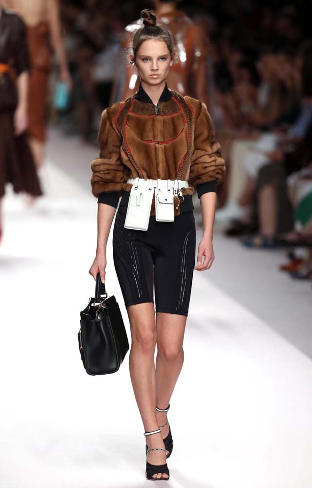 Fendi İlkbahar/Yaz 2019 defilesi