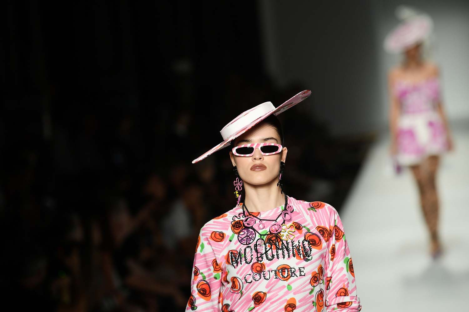 Moschino İlkbahar/Yaz 2019 şovu