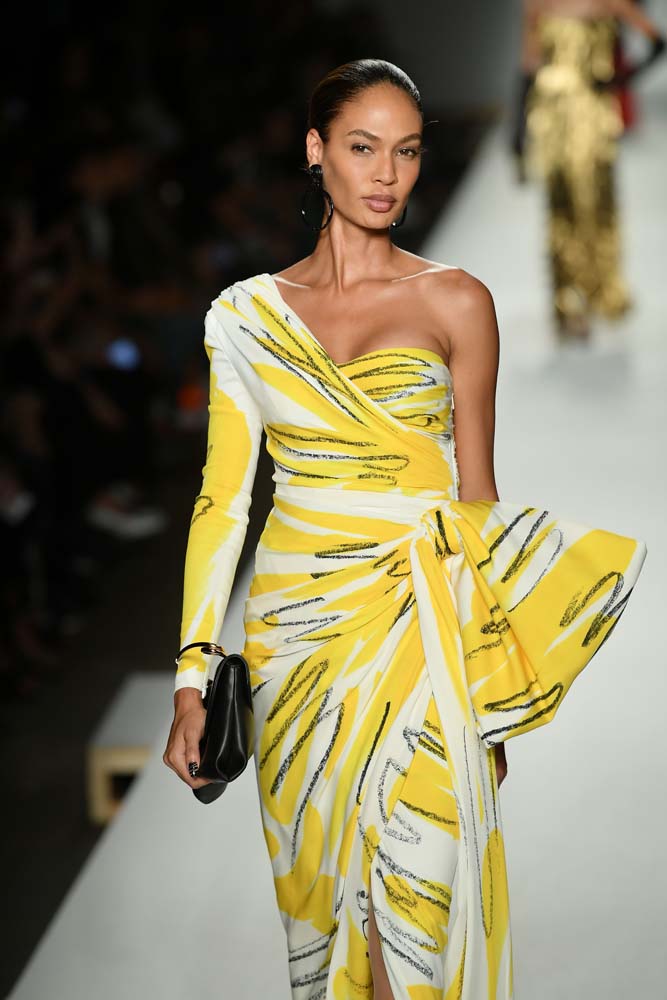 Moschino İlkbahar/Yaz 2019 şovu