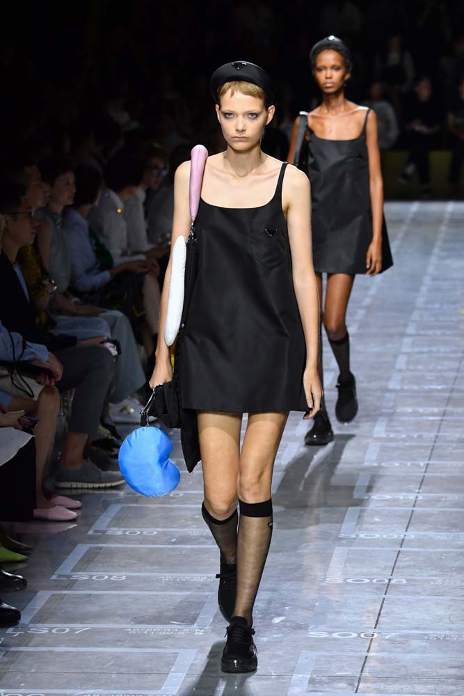 Prada 2019 İlkbahar/Yaz koleksiyonu