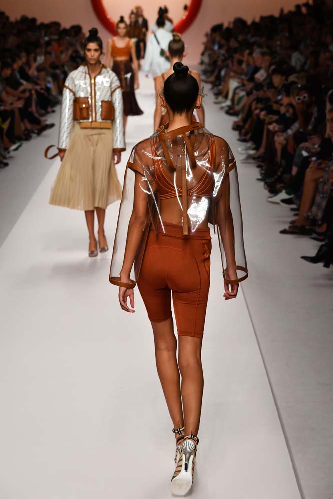 Fendi İlkbahar/Yaz 2019 defilesi