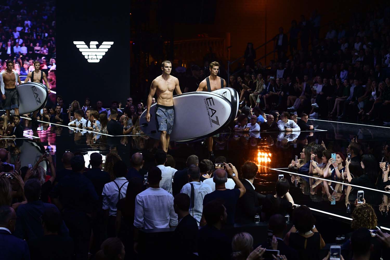 Emporio Armani 2019 İlkbahar/Yaz